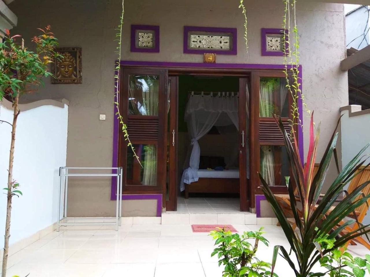 Rumahku Homestay Amed Esterno foto